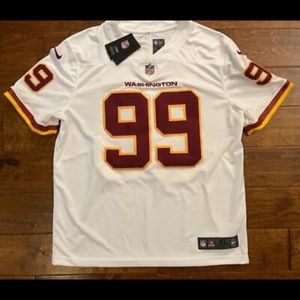 Nike Vapor 
Chase Young Washington Commanders On-Field Jersey 
Men's Size XL